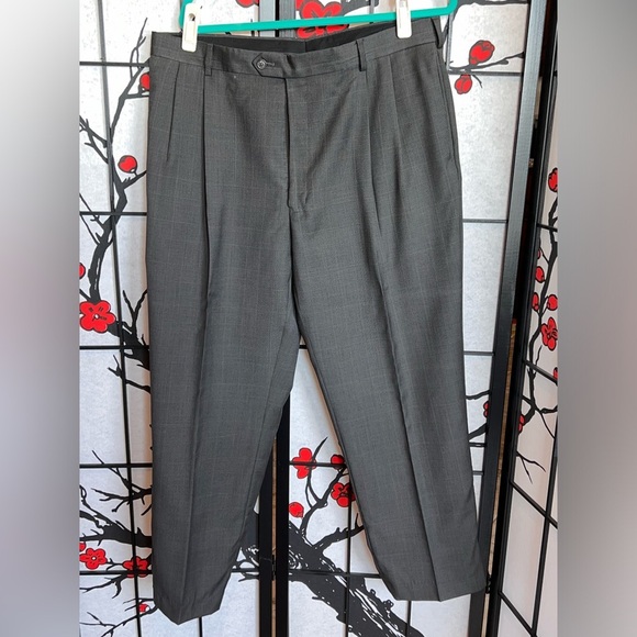 Mens Jo S A Bank 2B Signature Suit Brown Plaid w/Rust Deco Size 46R Pants 38x30 - Picture 8 of 16